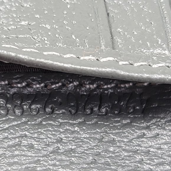 GUCCI GREY GG MARMONT CARD CASE WALLET - Picture 7 of 8